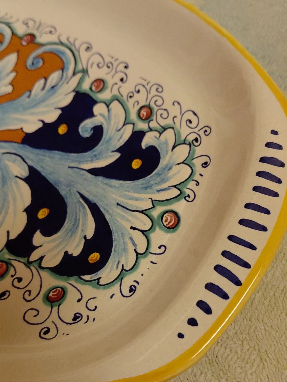 Nova Deruta Hand Painted Porcelain Oval Platter, 11 1/2